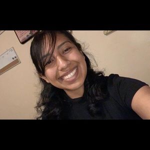 Meet your Posher, Ofelia